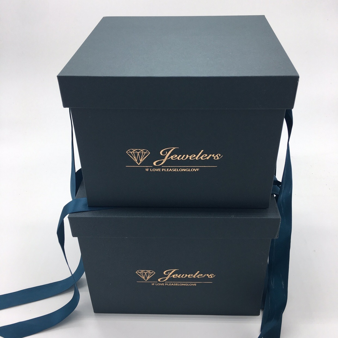 Коробка квадрат 2в1 "Jewelers". 23,5*17. Арт0644