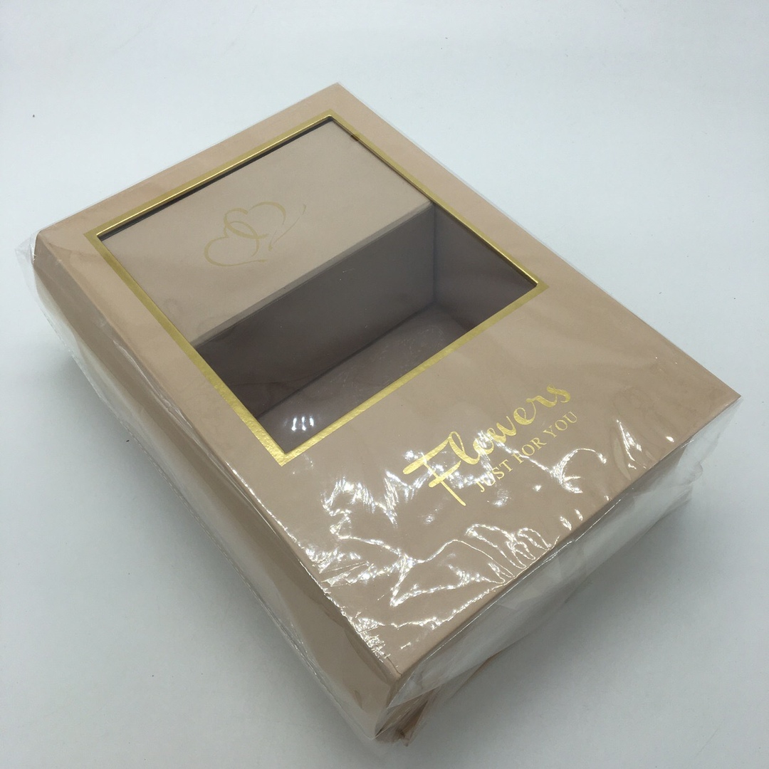 КОРОБКА КНИГА С ОКОШКОМ БЕЖЕВЫЙ 28*20*9 АРТ0844