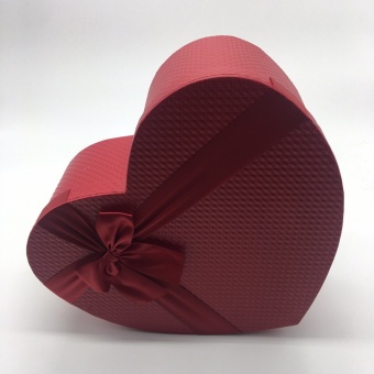 Коробка Сердце "Красная чешуя" 31*28*31. Арт0748